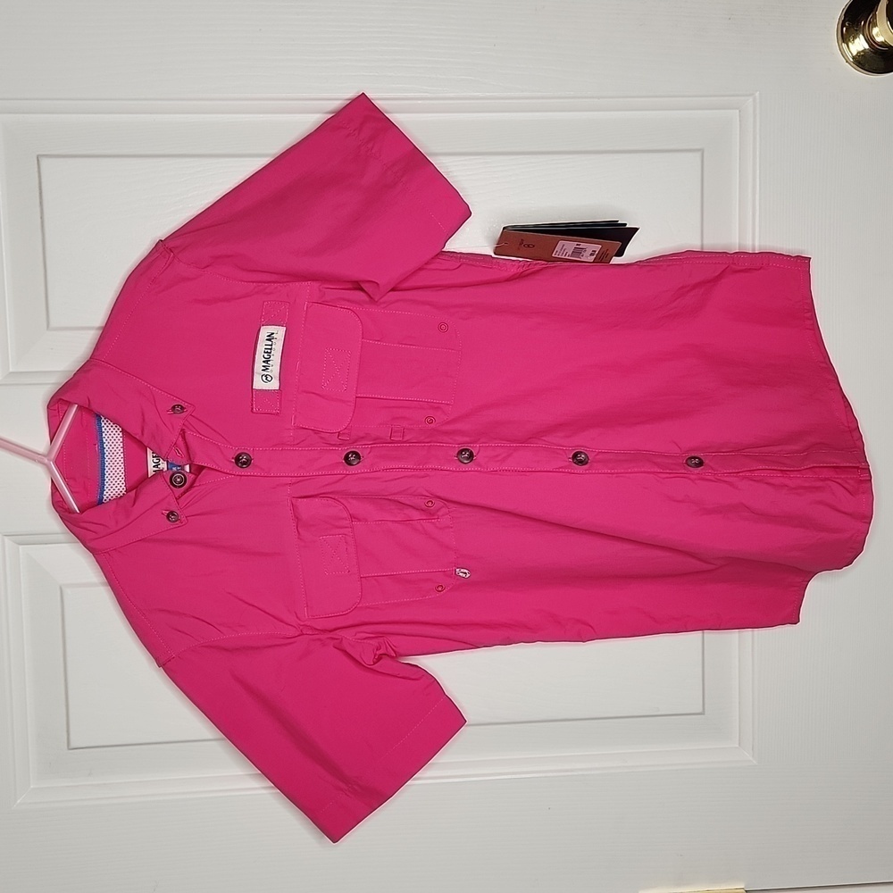 Magellan Girls Pink Fish Gear Shirt Size XS NWT